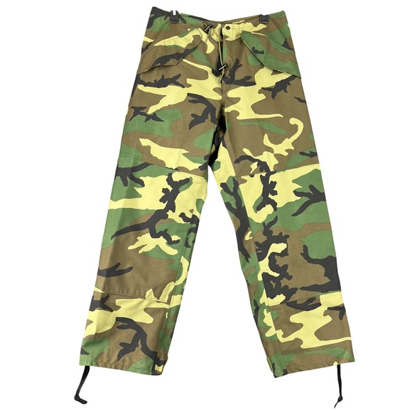 Vintage US Army ECWCS Gore Seal Gore-Tex Cold Weather Pant Military Camo Utility